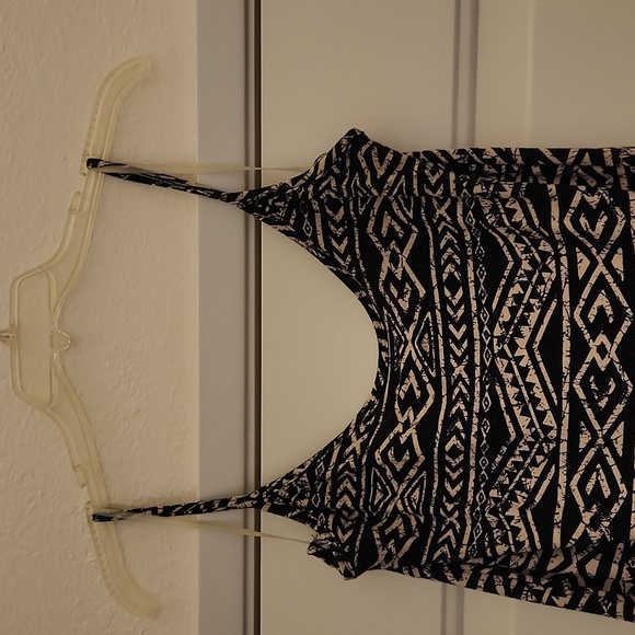 Long a line tank dress rayon knit ethnic print juniors size large. - Picture 2 of 4